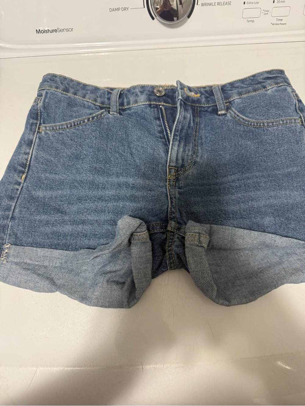 Women's Light Blue Rolled-Hem Denim Jean Shorts